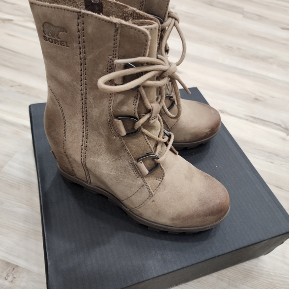 Sorel Wedge 2 Boots 7.5 - Picture 5 of 5